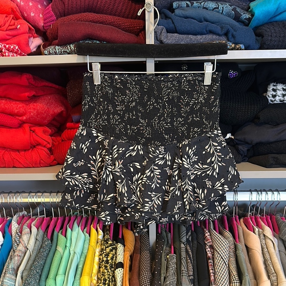 Zara black/cream print smocked waistband skirt size S